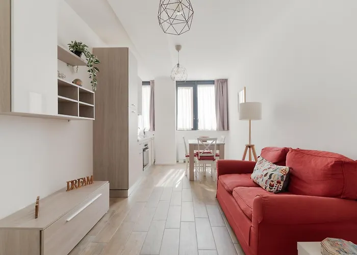 Guesthost - Comfy * Milan