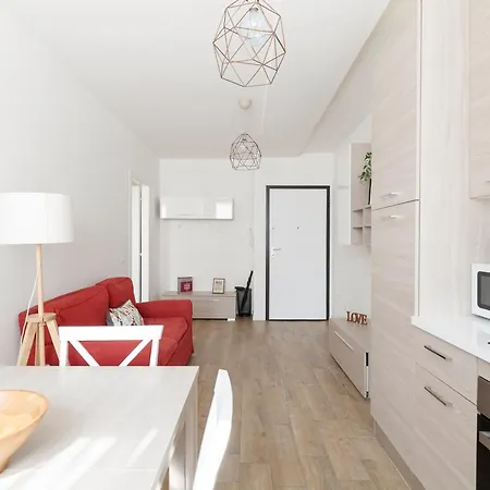 Guesthost - Comfy Apartmán *