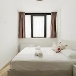 Apartman Guesthost - Comfy Milánó